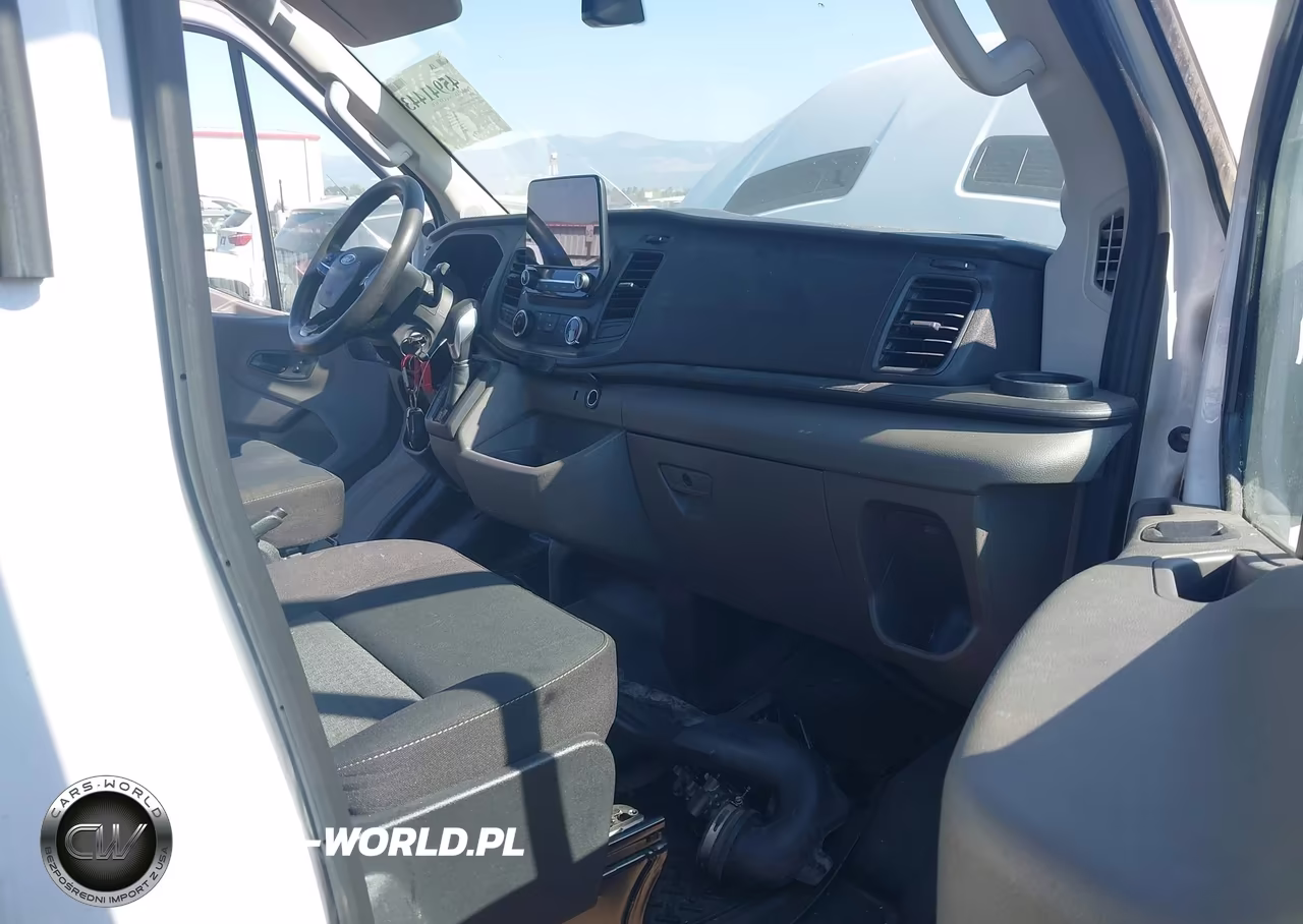 2020 Ford Transit-250 VIN:1FTBR2C84LKA02404 - 5