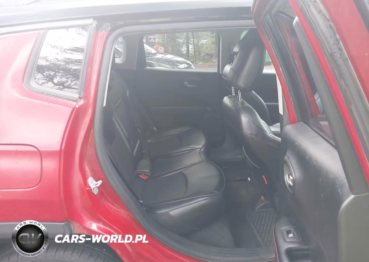 2020 Jeep Compass Trailhawk 4X4 VIN:3C4NJDDB1LT118975 - 8