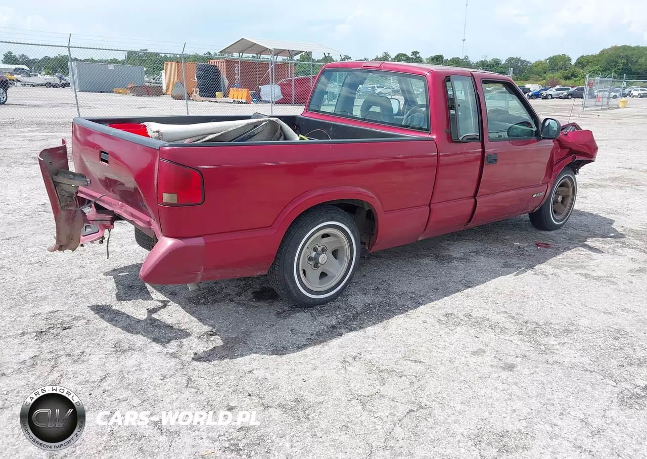 1996 Chevrolet S Truck S10 VIN:1GCCS19XXT8194314 - 4