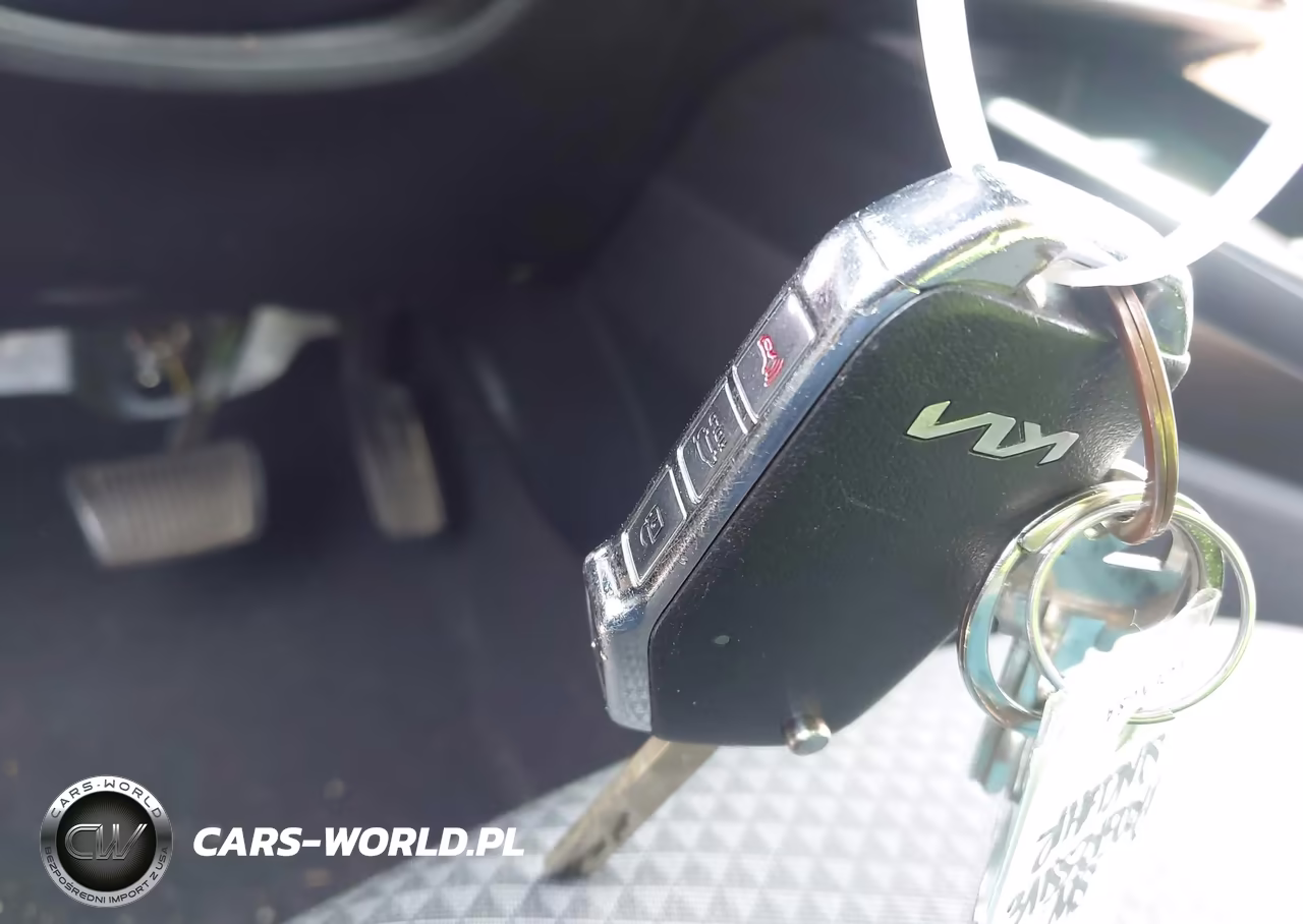 2022 Kia Soul Lx VIN:KNDJ23AU8N7158974 - 11