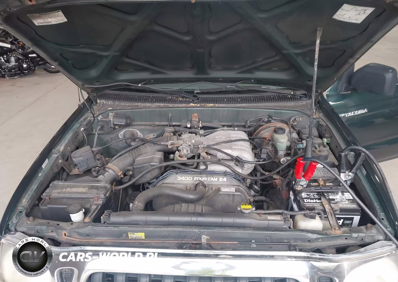 2001 Toyota Tacoma Base V6 VIN:5TEWN72NX1Z724597 - 10