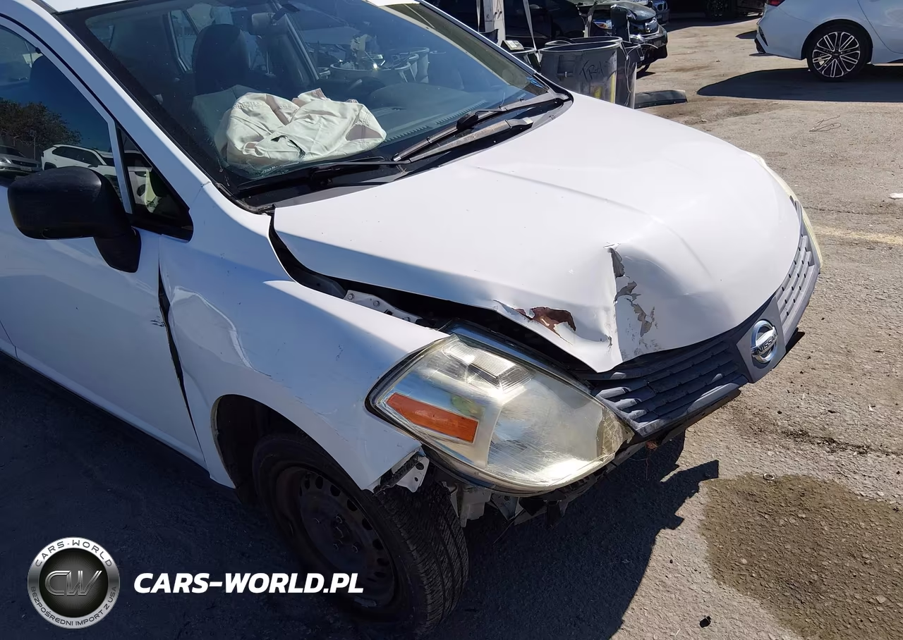 2011 Nissan Versa 1.6 VIN:3N1CC1AP6BL421476 - 15