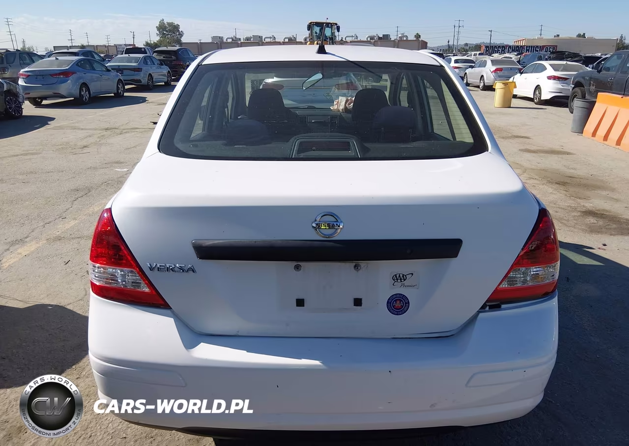 2011 Nissan Versa 1.6 VIN:3N1CC1AP6BL421476 - 22