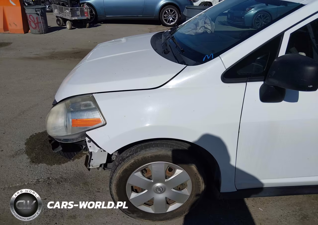 2011 Nissan Versa 1.6 VIN:3N1CC1AP6BL421476 - 6