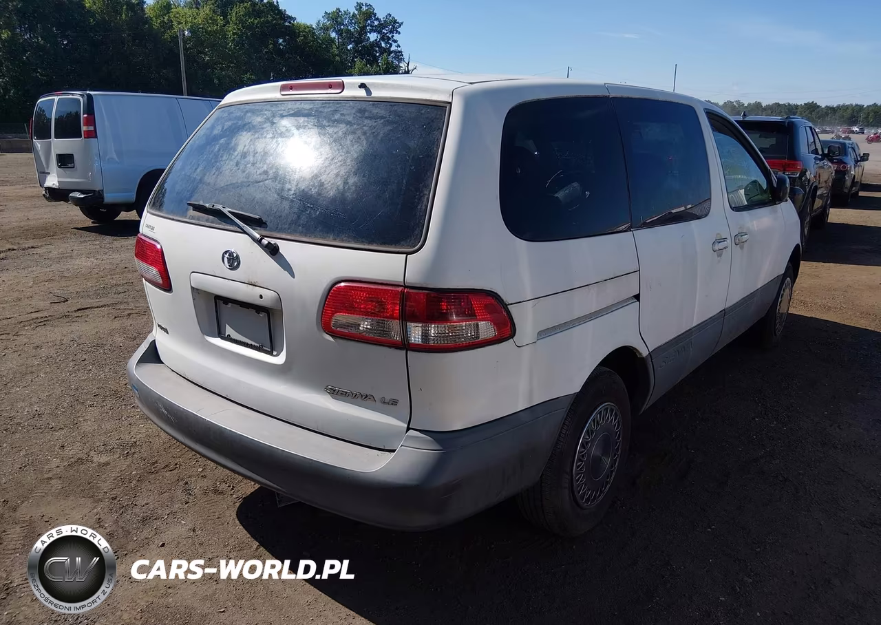 2002 Toyota Sienna Le VIN:4T3ZF13C32U467106 - 4