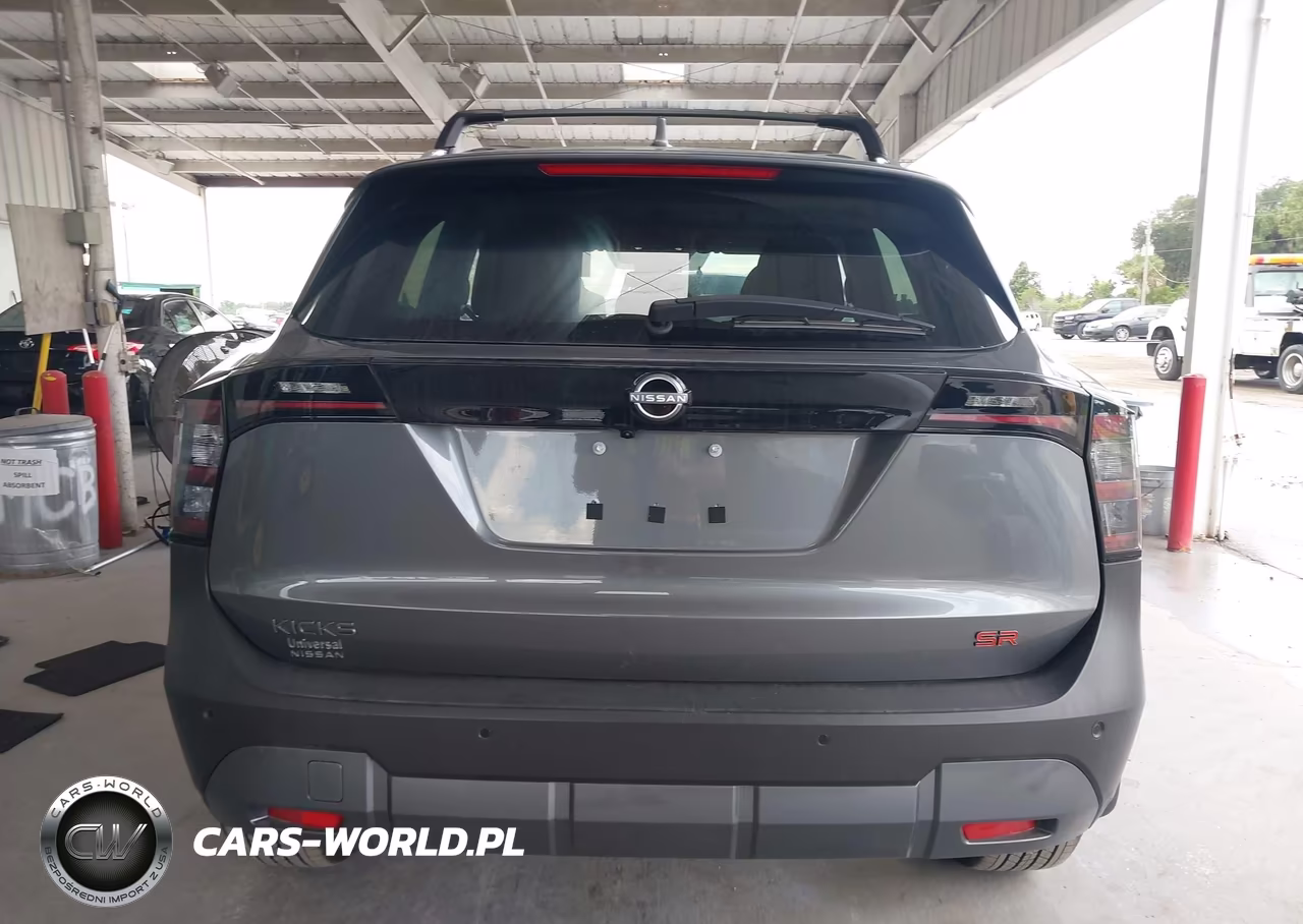 2025 Nissan Kicks Sr Fwd VIN:3N8AP6DA6SL408096 - 17