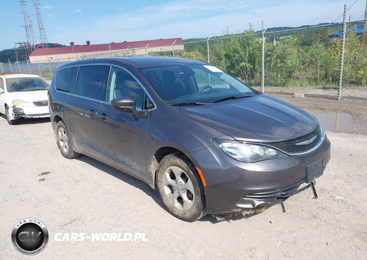 2017 Chrysler Pacifica Lx – zdjęcie 1 z 17