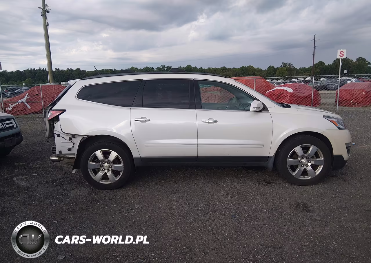 2017 Chevrolet Traverse Premier VIN:1GNKRJKD3HJ102426 - 14