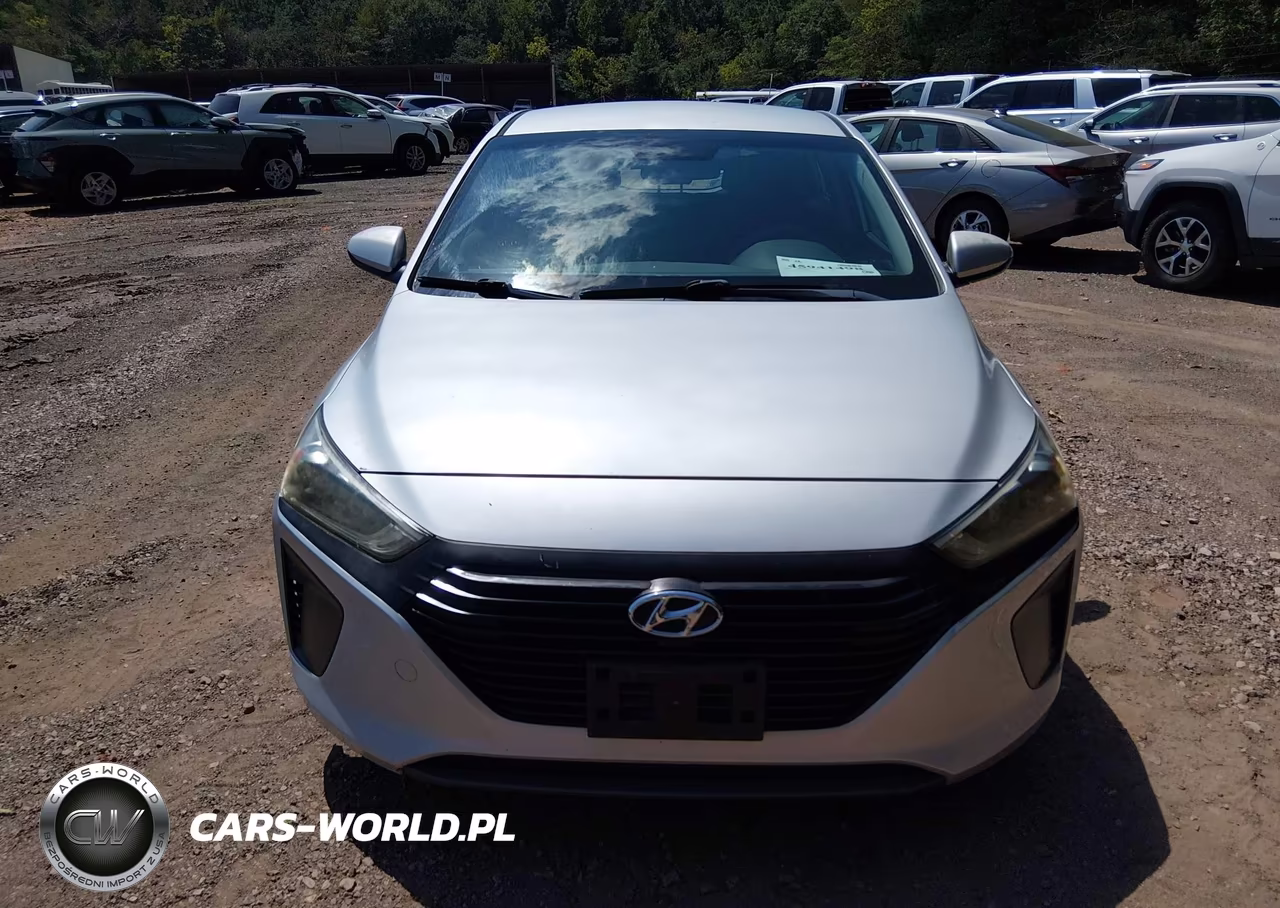 2018 Hyundai Ioniq Hybrid Blue VIN:KMHC65LC4JU075580 - 6