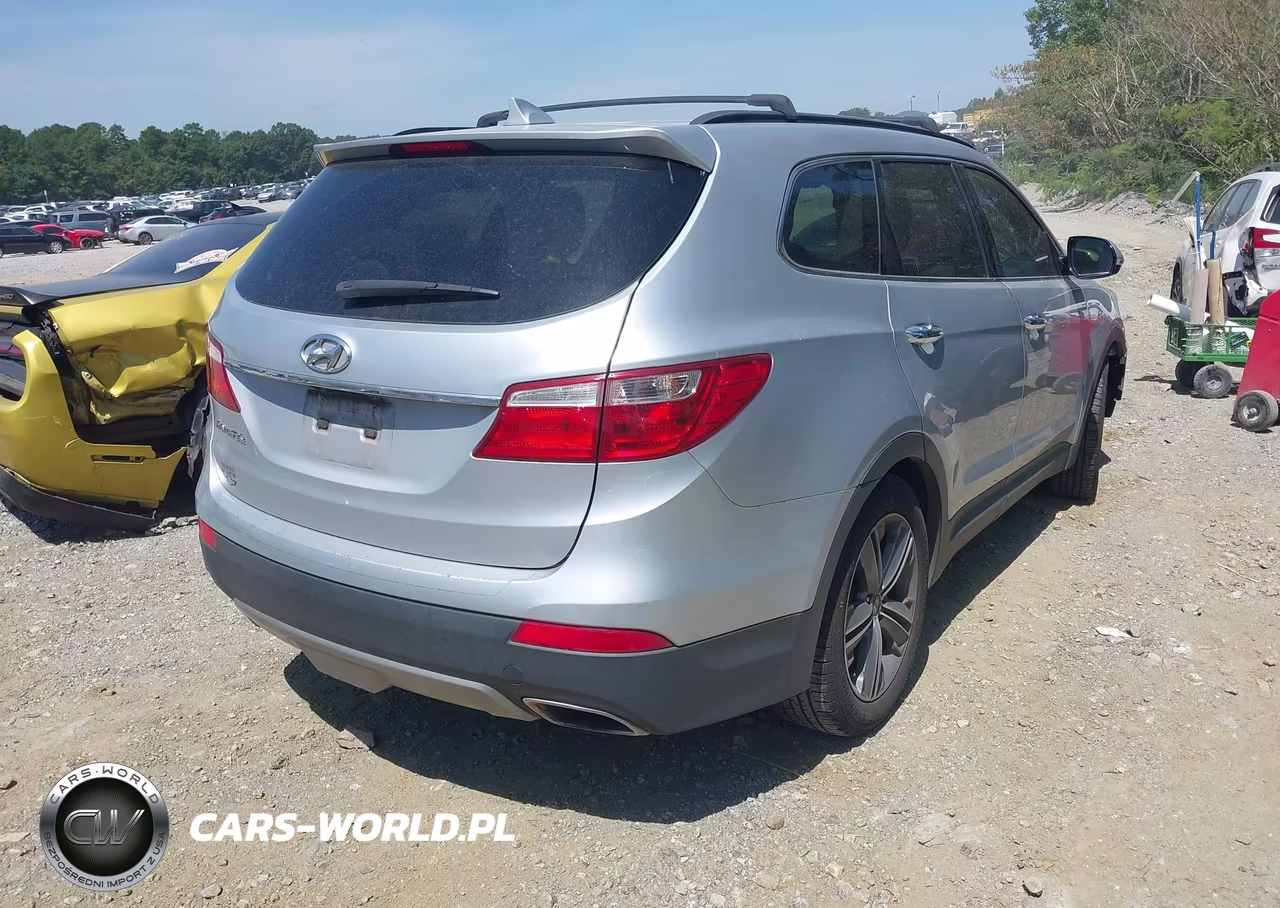 2016 Hyundai Santa Fe Se VIN:KM8SN4HF3GU132579 - 4
