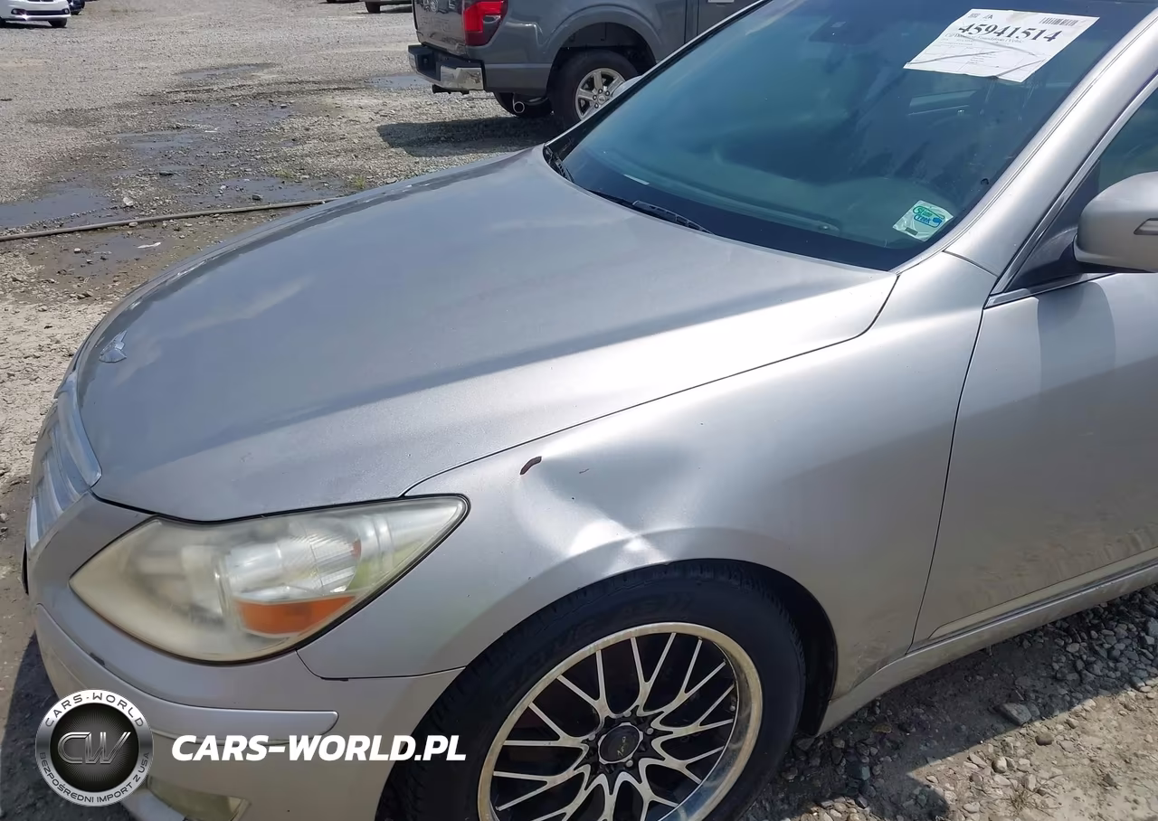 2010 Hyundai Genesis 4.6 VIN:KMHGC4DFXAU109809 - 6