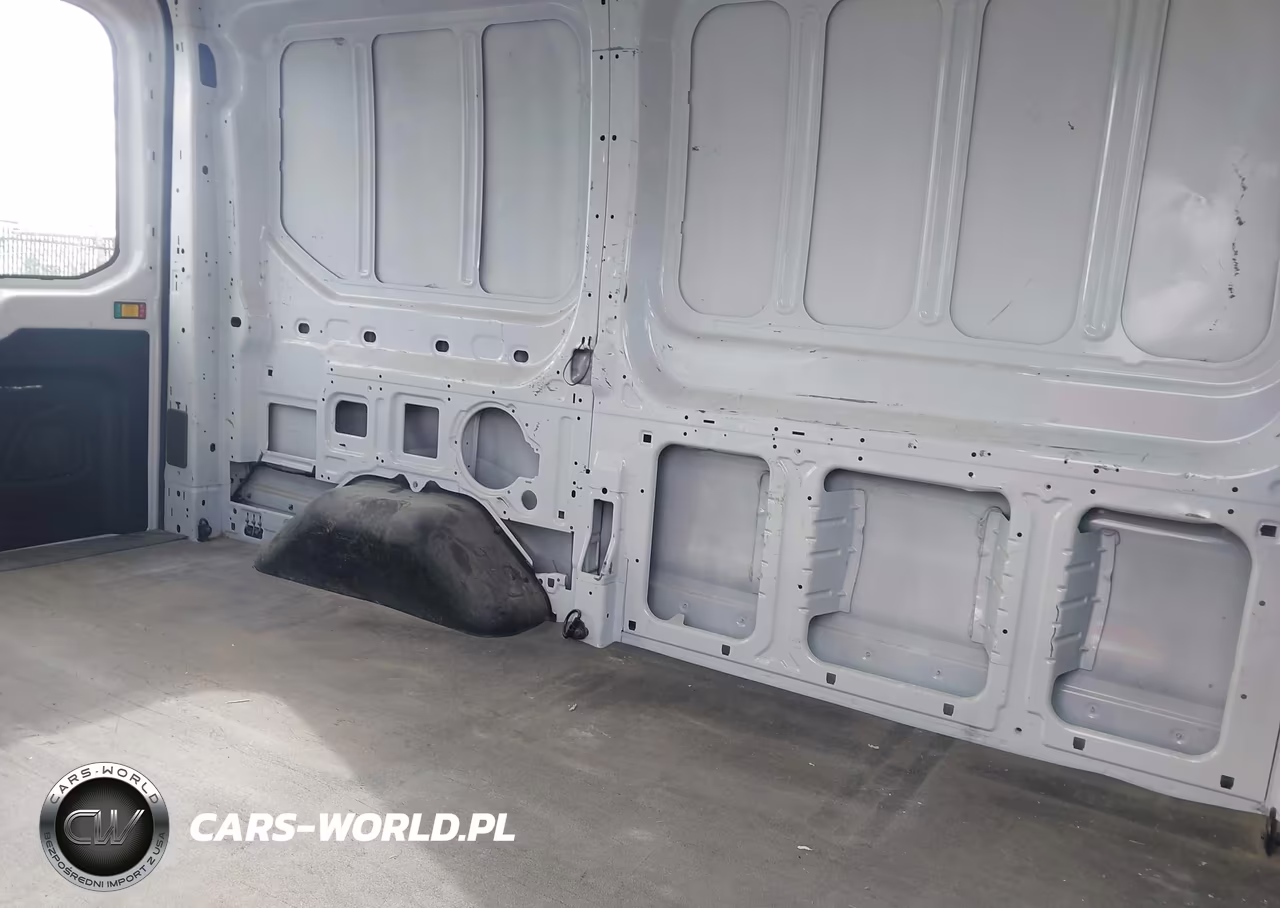 2022 Ford Transit-150 VIN:1FTYE2C88NKA08568 - 8