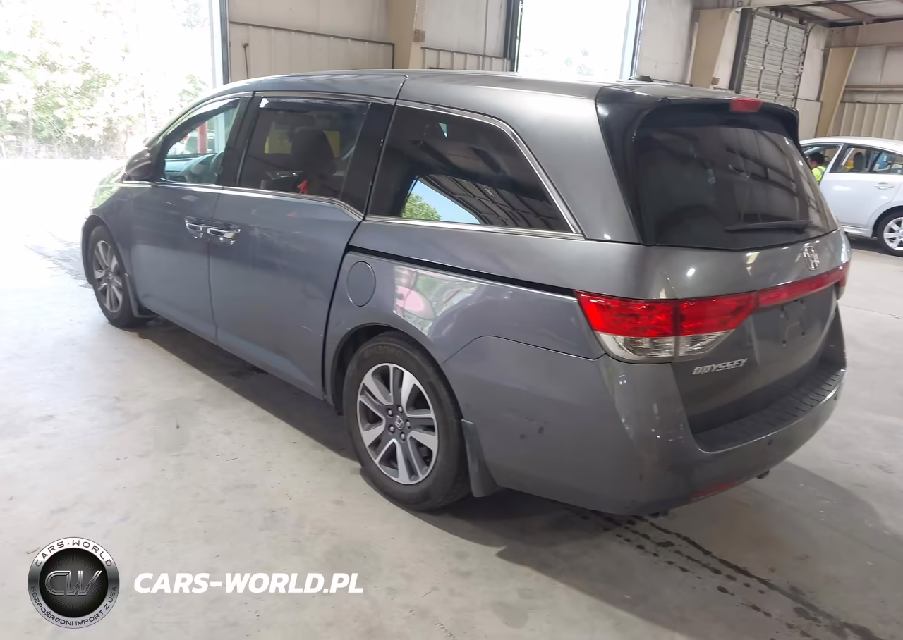 2014 Honda Odyssey Touring-Touring Elite VIN:5FNRL5H91EB136435 - 3