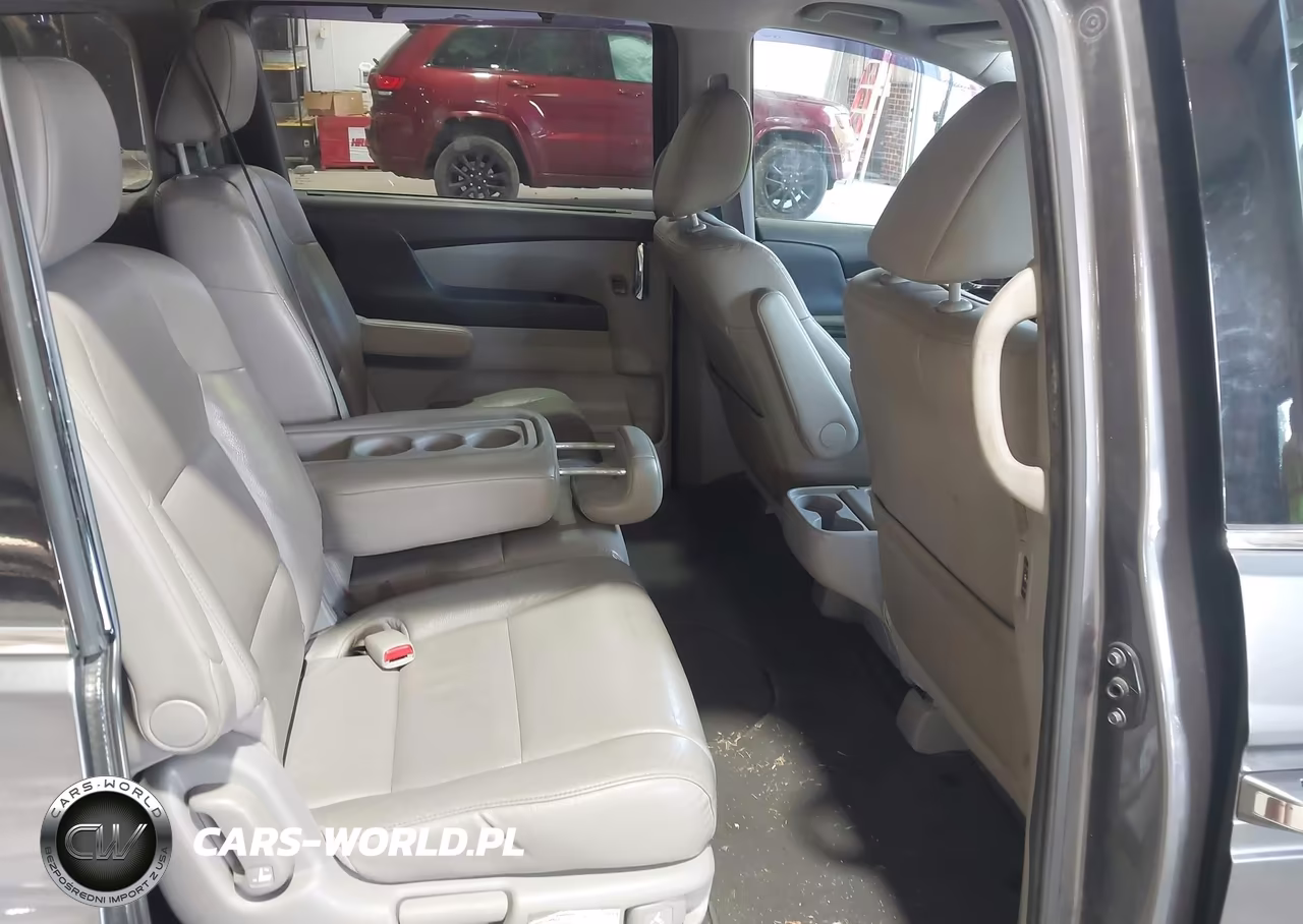 2014 Honda Odyssey Touring-Touring Elite VIN:5FNRL5H91EB136435 - 8