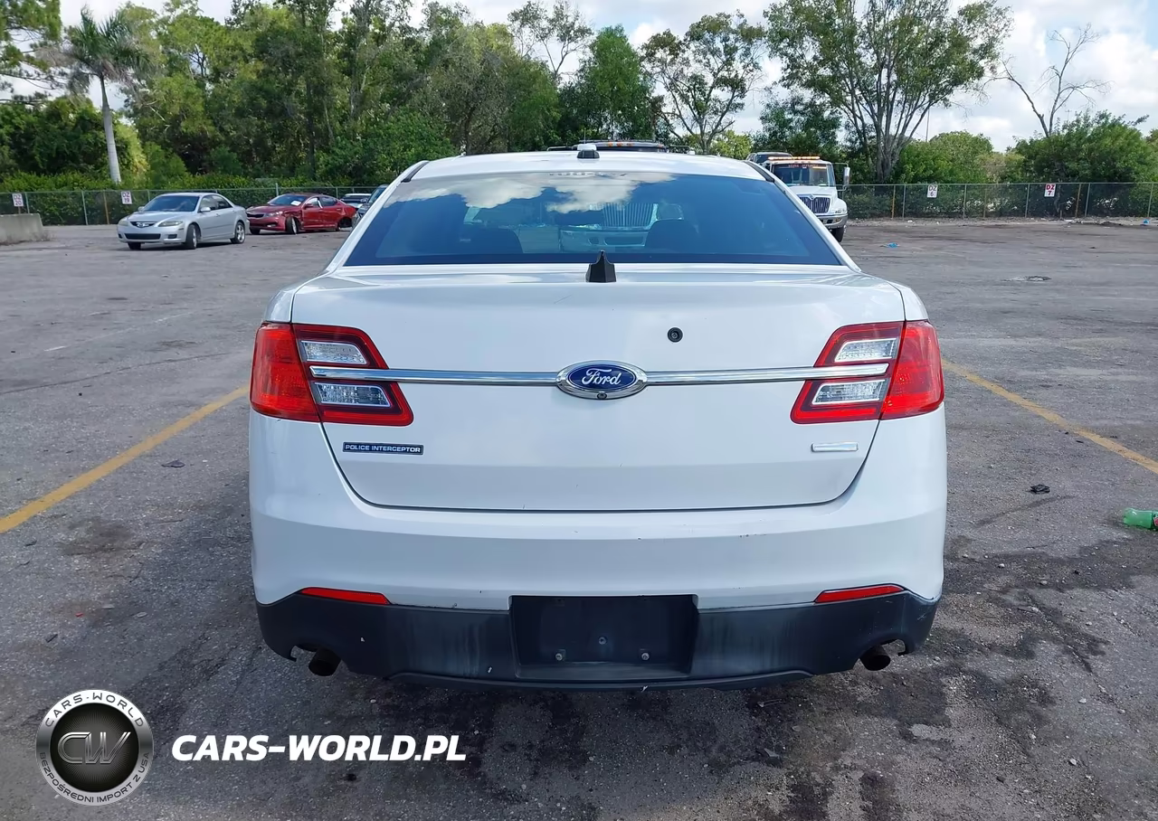 2013 Ford Police Interceptor VIN:1FAHP2L85DG132041 - 17