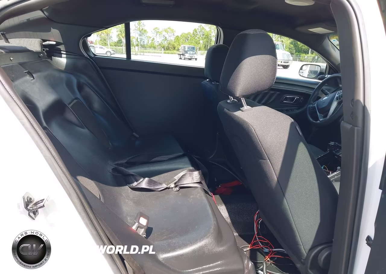 2013 Ford Police Interceptor VIN:1FAHP2L85DG132041 - 8