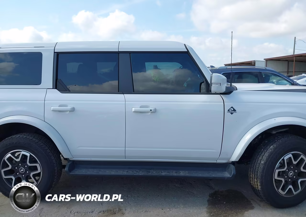 2025 Ford Bronco Outer Banks VIN:1FMDE8BH5SLB06929 - 14