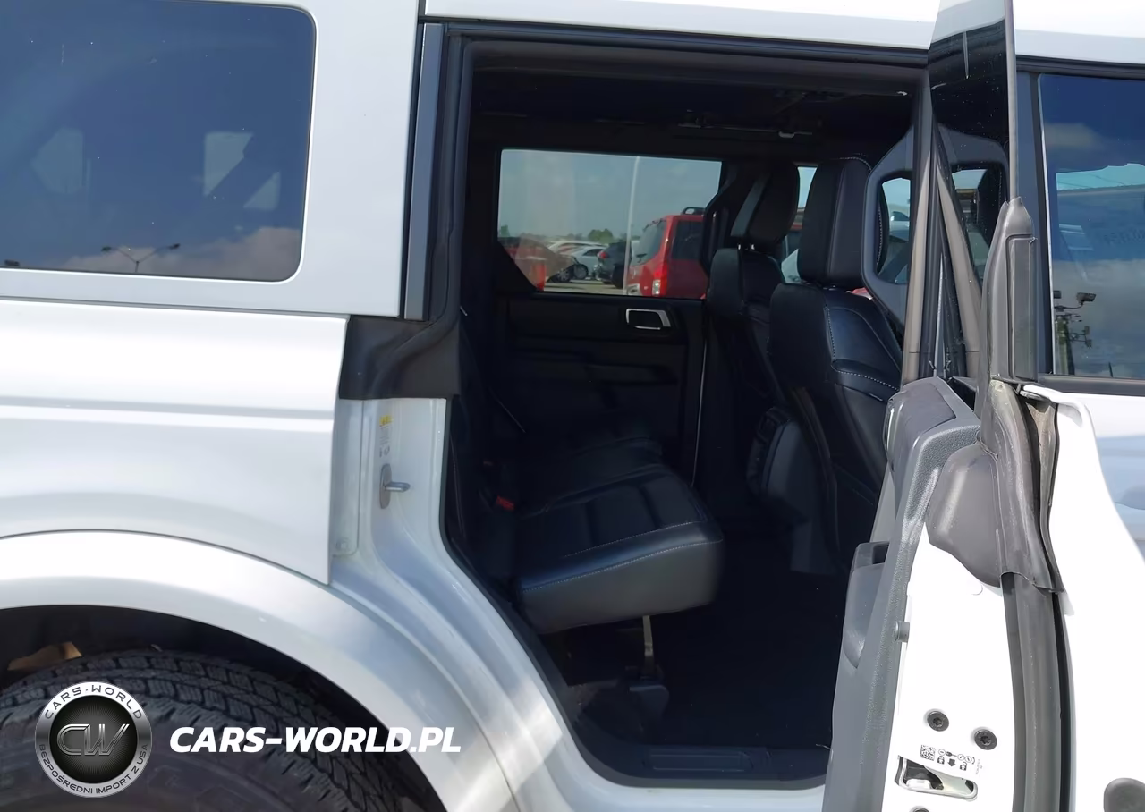 2025 Ford Bronco Outer Banks VIN:1FMDE8BH5SLB06929 - 8