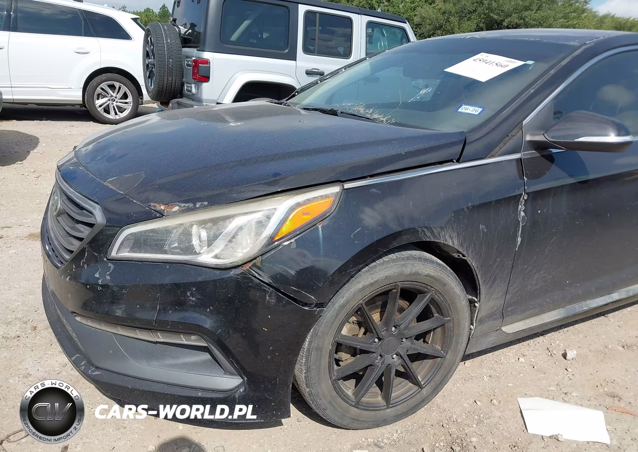 2016 Hyundai Sonata Sport VIN:5NPE34AF5GH374527 - 6