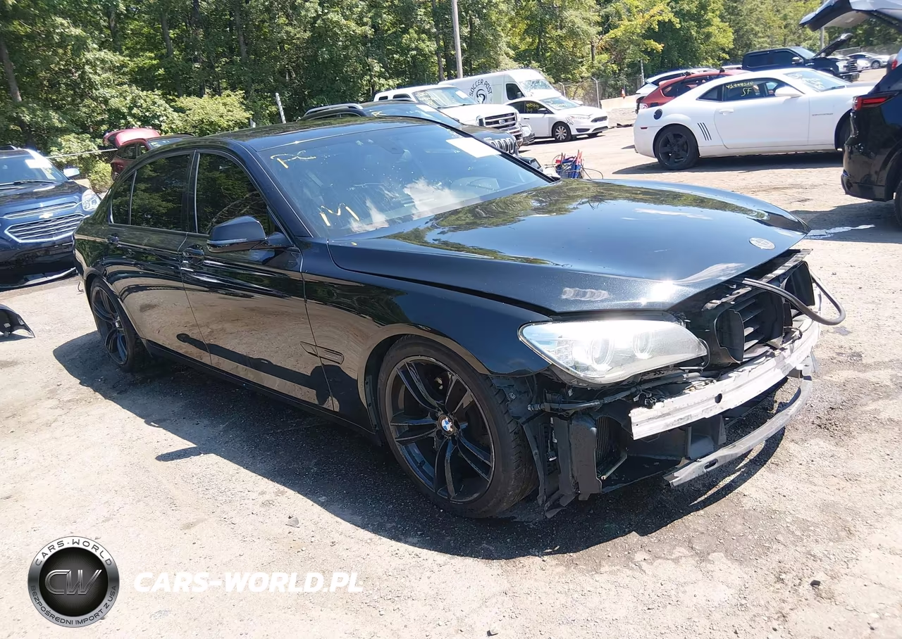 2014 BMW 740Li