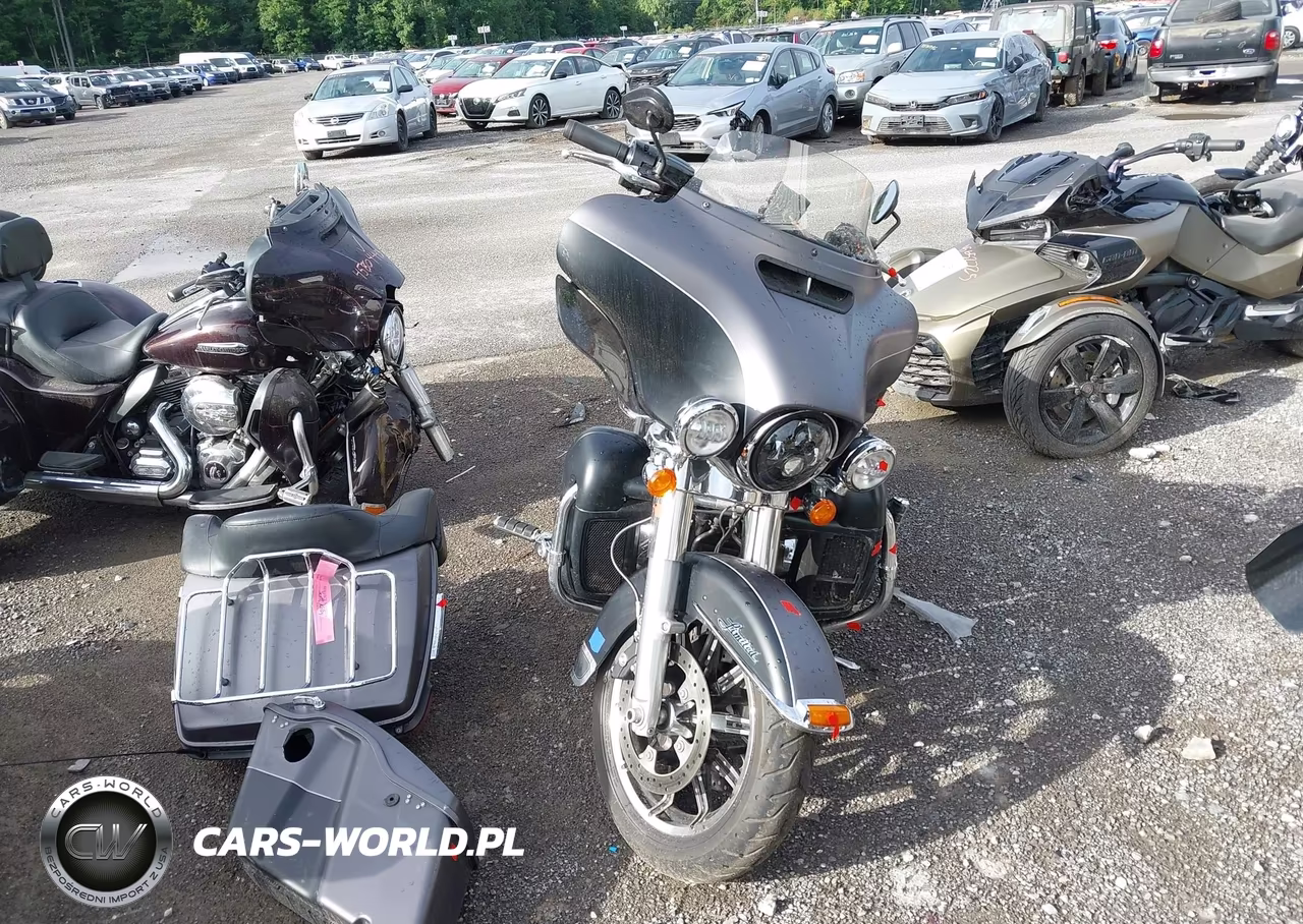 2017 Harley-Davidson Flhtk Ultra Limited VIN:1HD1KED1XHB645395 - 5
