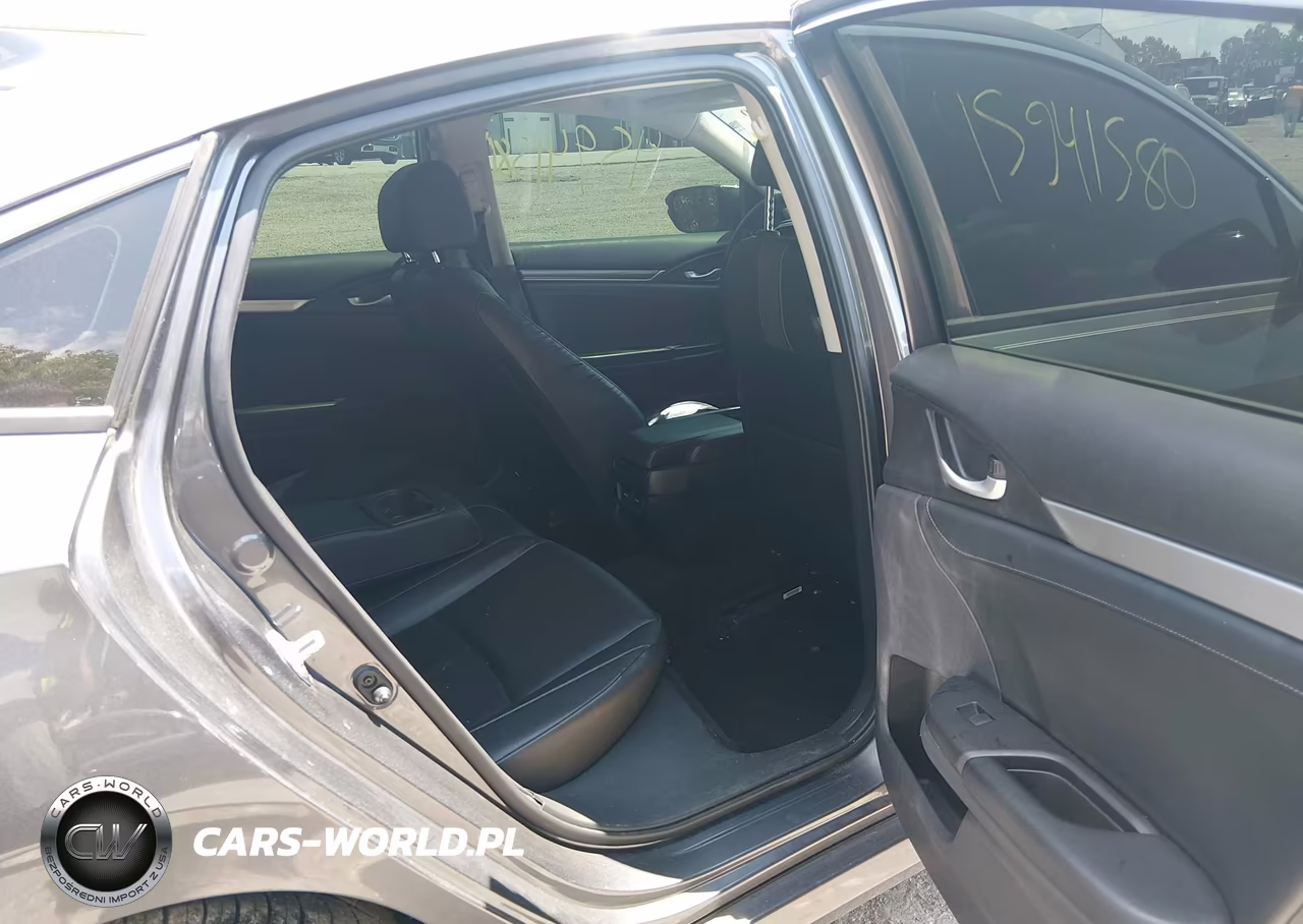2019 Honda Civic Touring VIN:JHMFC1F94KX005773 - 8