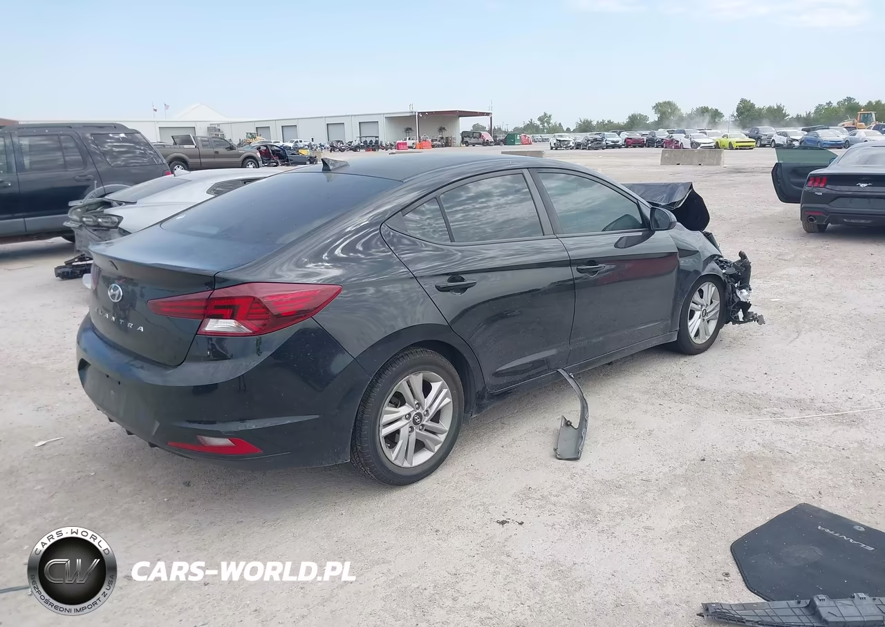 2020 Hyundai Elantra Sel VIN:KMHD84LF9LU028048 - 4