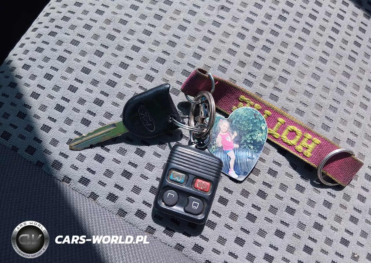 2006 Ford Focus Zx4 VIN:1FAFP34N76W212192 - 11