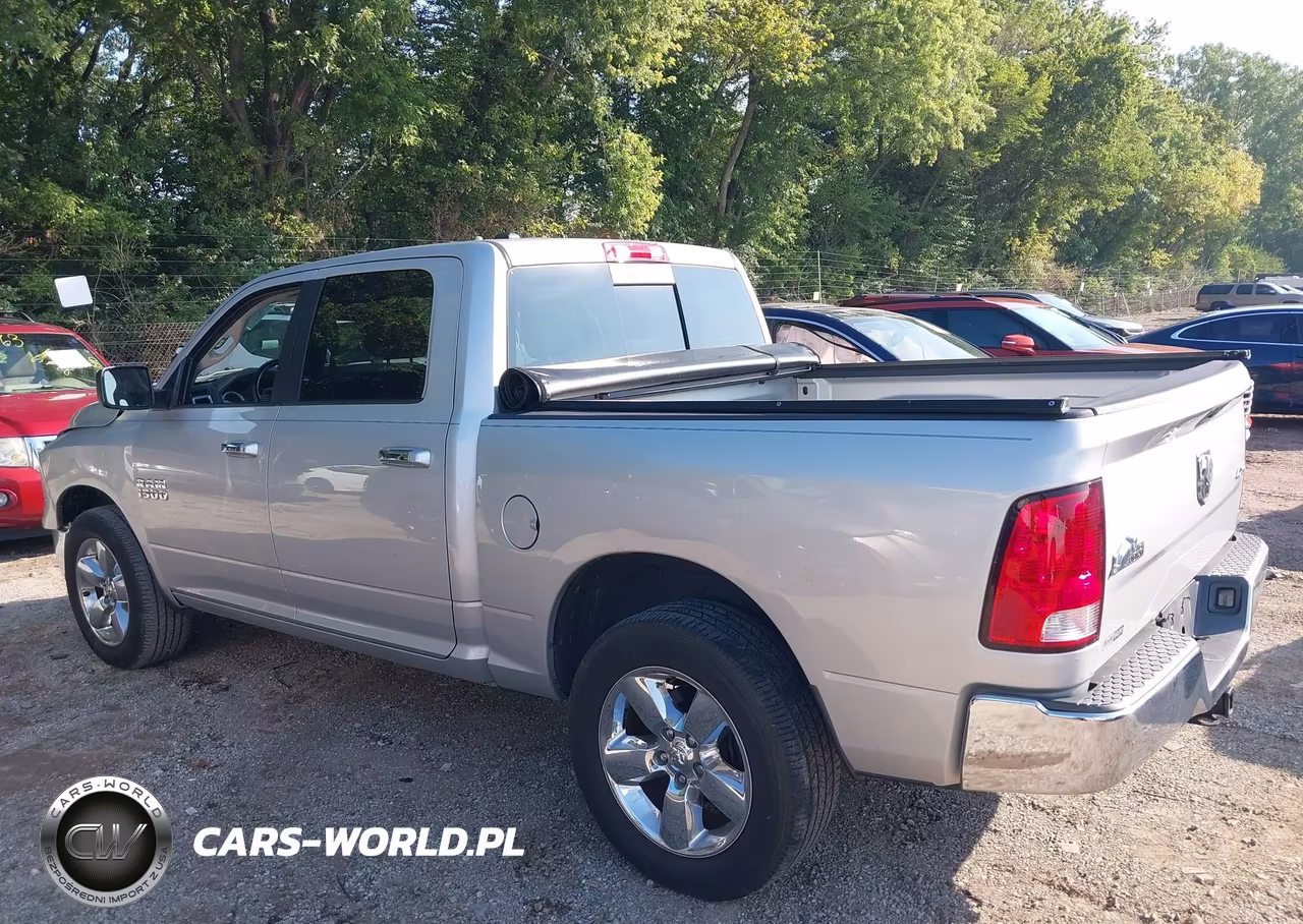2015 Ram 1500 Big Horn VIN:1C6RR7LG7FS672057 - 14