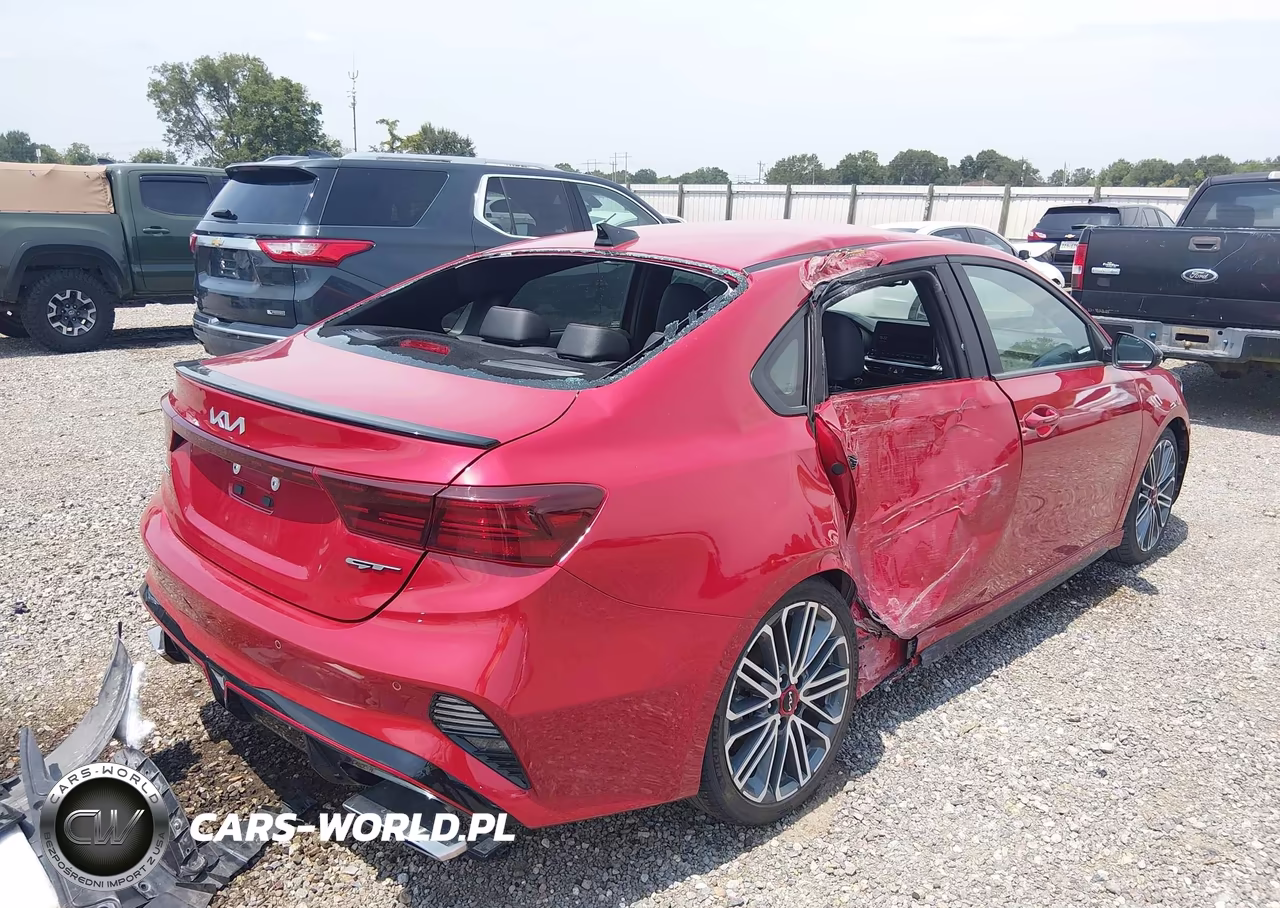 2023 Kia Forte Gt Manual VIN:3KPF44AC7PE556029 - 4