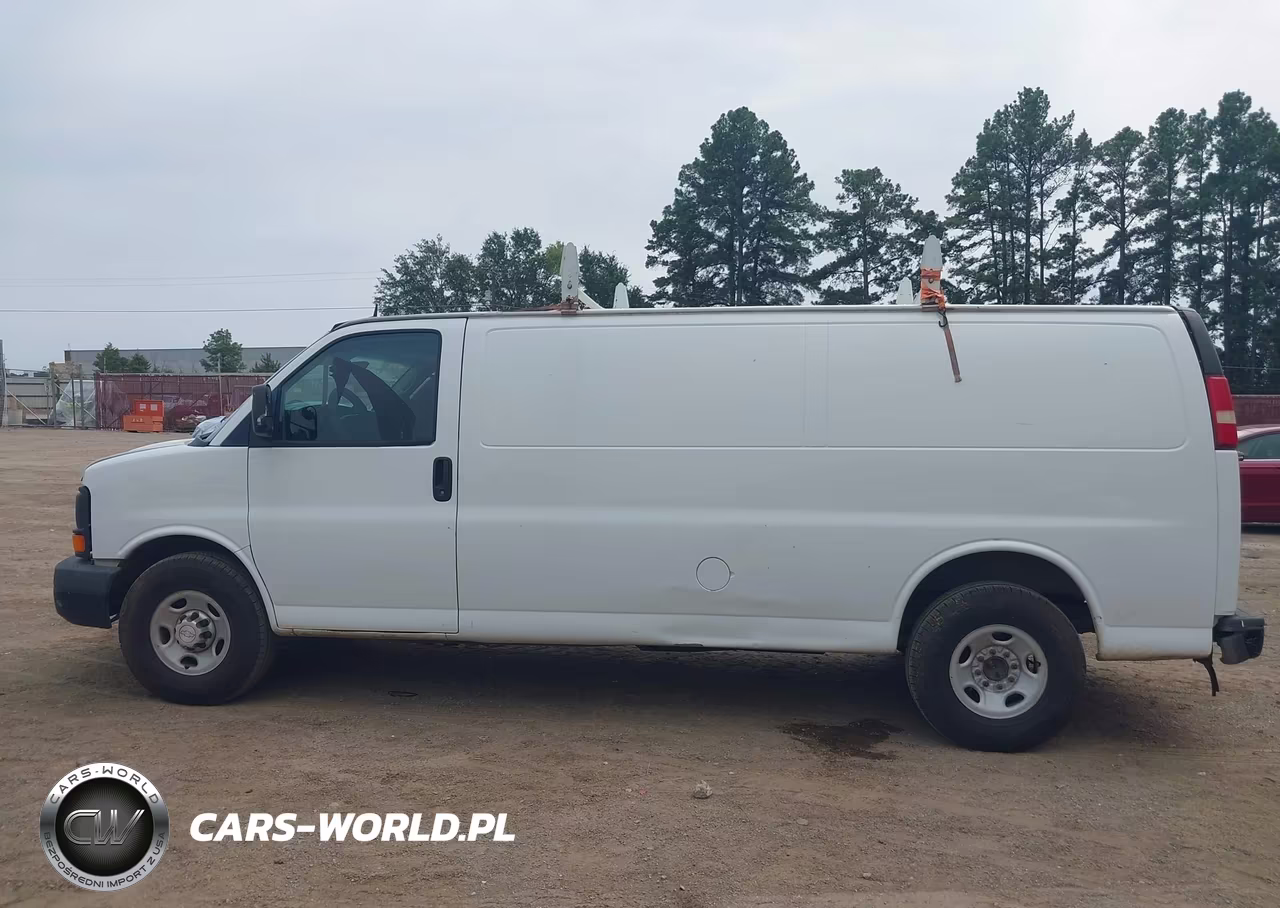 2015 Chevrolet Express 2500 Work Van VIN:1GCWGGFF2F1220429 - 14