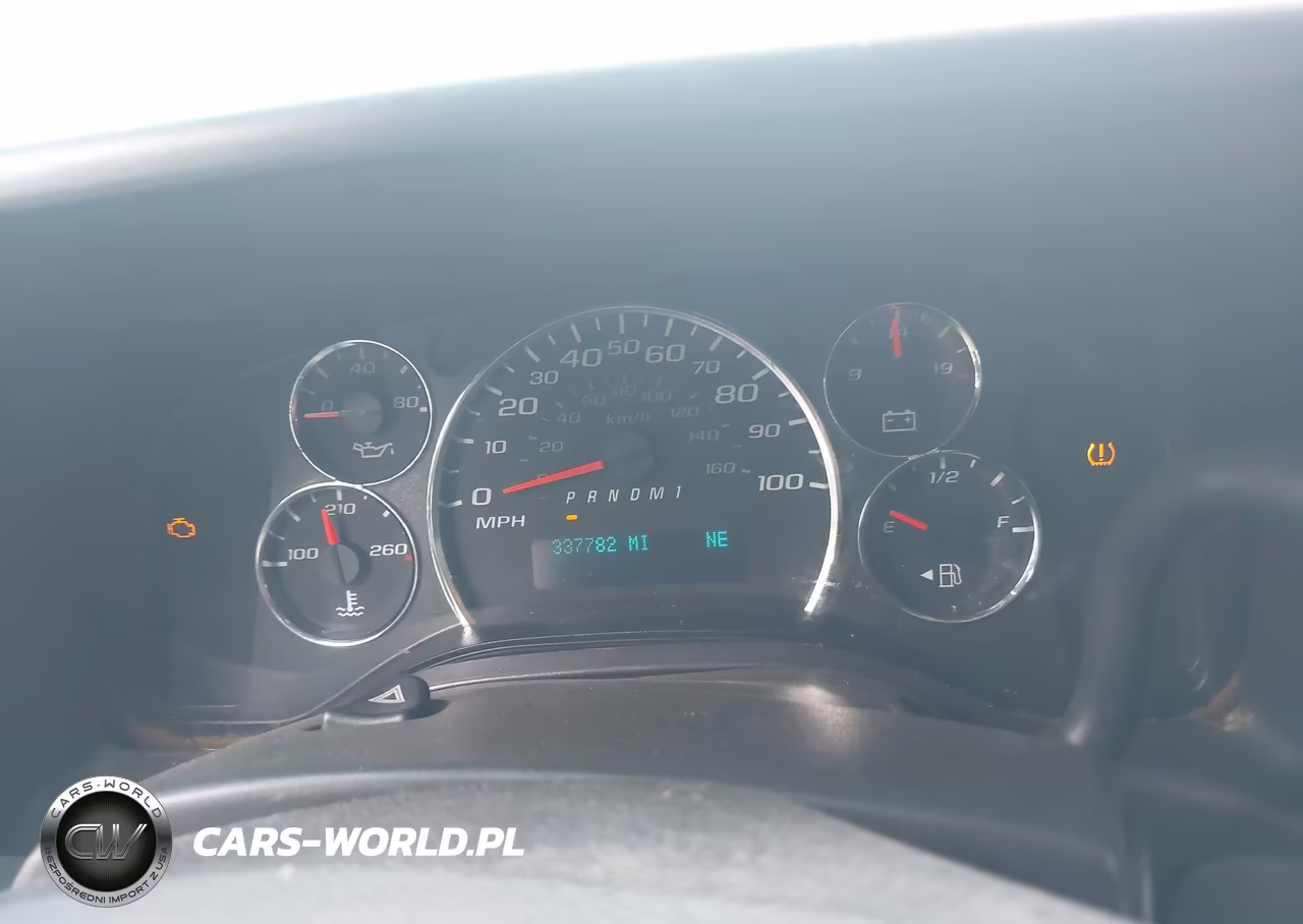 2015 Chevrolet Express 2500 Work Van VIN:1GCWGGFF2F1220429 - 7