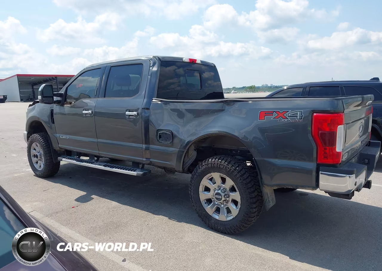 2018 Ford F-250 Lariat VIN:1FT7W2BT0JEC24728 - 14