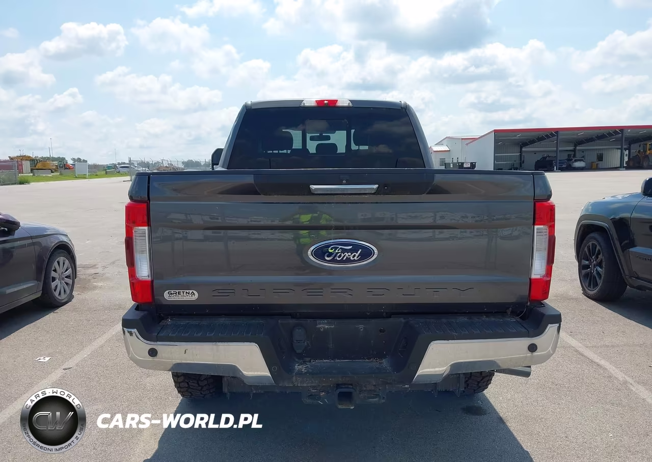 2018 Ford F-250 Lariat VIN:1FT7W2BT0JEC24728 - 16