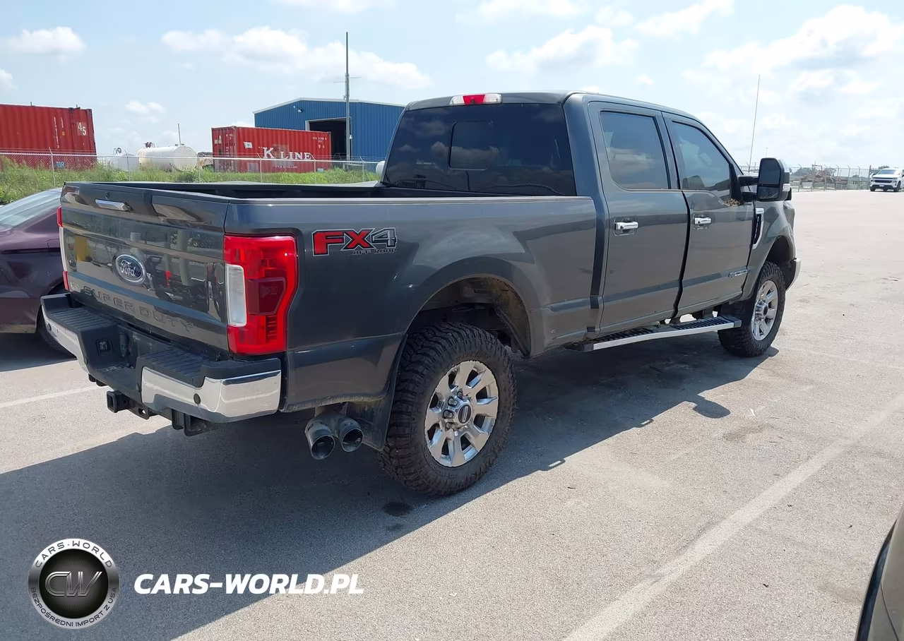 2018 Ford F-250 Lariat VIN:1FT7W2BT0JEC24728 - 4