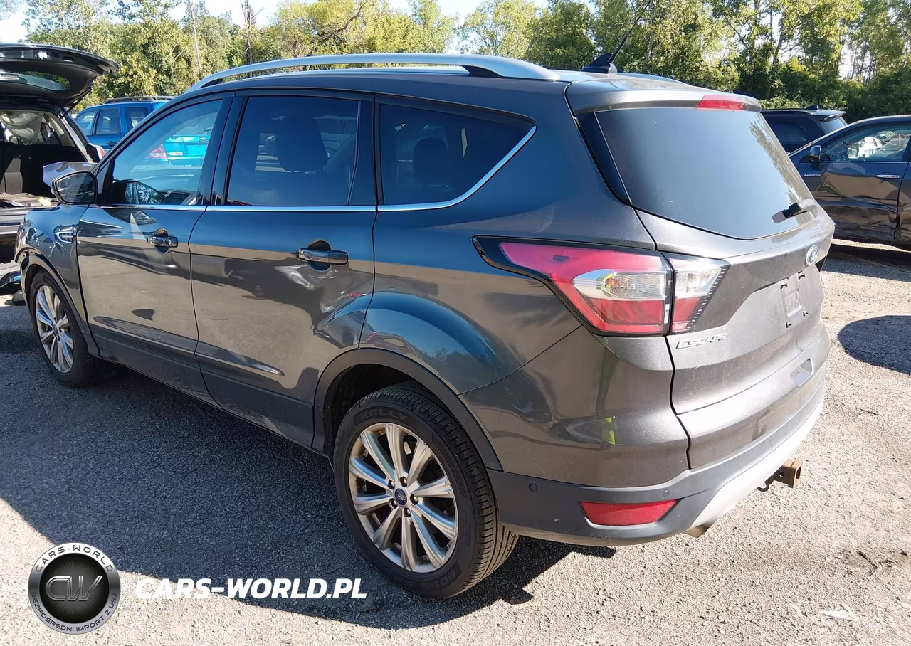 2018 Ford Escape Titanium VIN:1FMCU0J95JUB82556 - 3