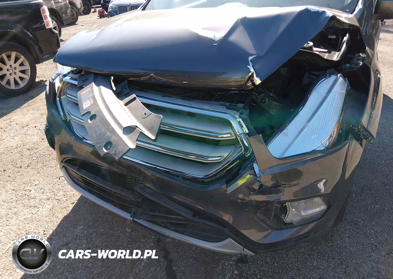 2018 Ford Escape Titanium VIN:1FMCU0J95JUB82556 - 6