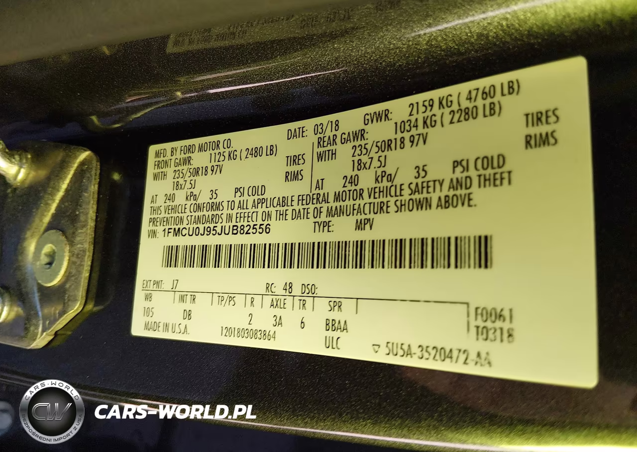 2018 Ford Escape Titanium VIN:1FMCU0J95JUB82556 - 9