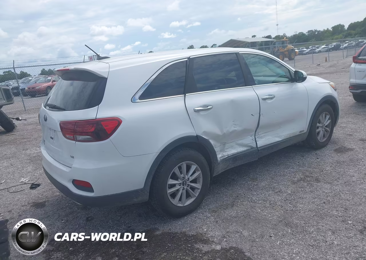 2019 Kia Sorento 3.3L Lx VIN:5XYPGDA51KG485886 - 4