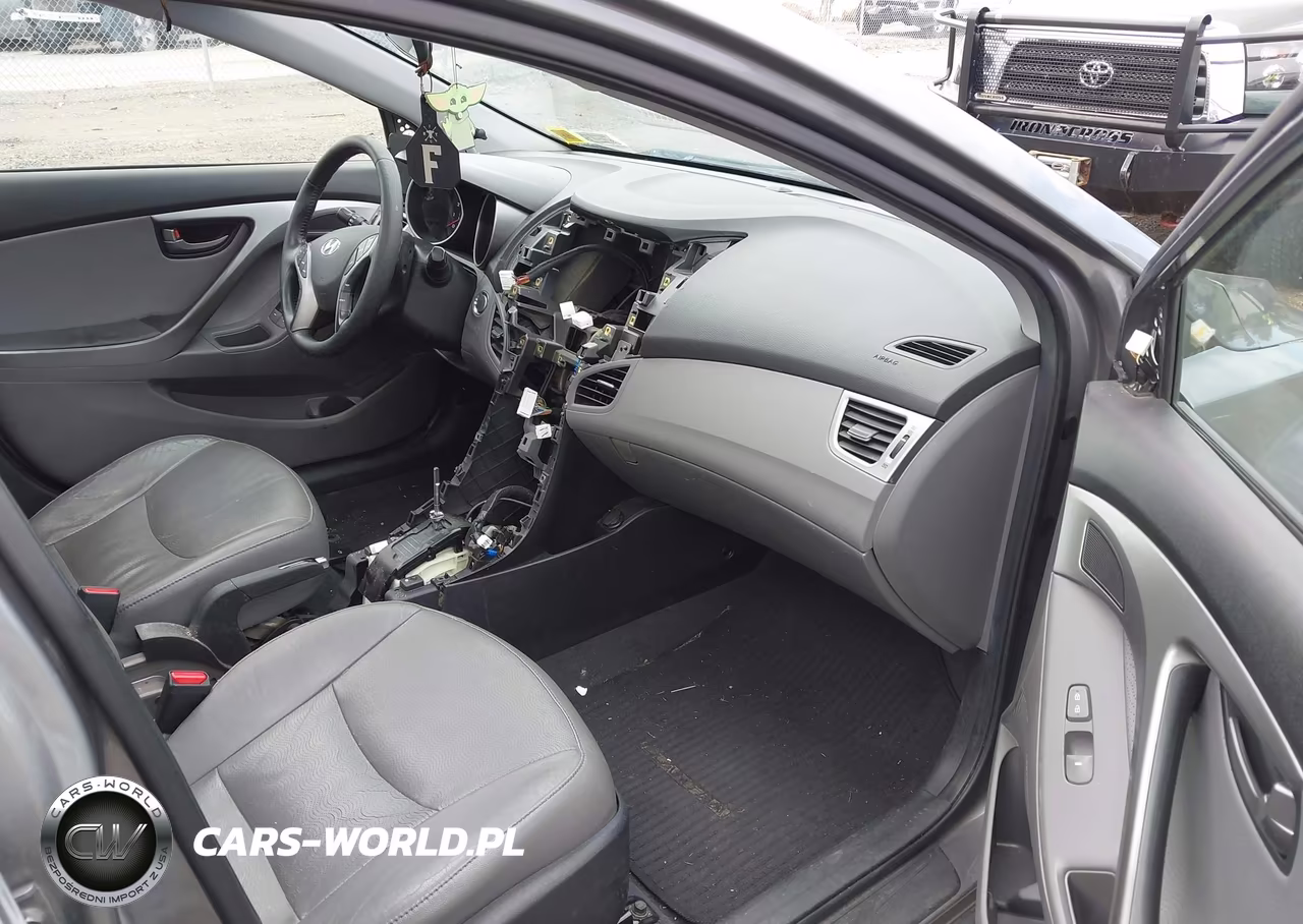 2013 Hyundai Elantra Limited VIN:5NPDH4AE7DH272145 - 5
