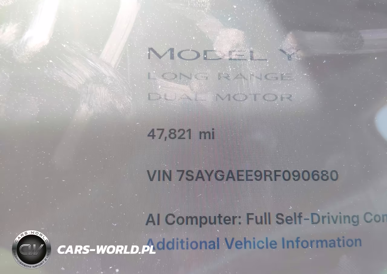 2024 Tesla Model Y Long Range Dual Motor All-Wheel Drive VIN:7SAYGAEE9RF090680 - 16
