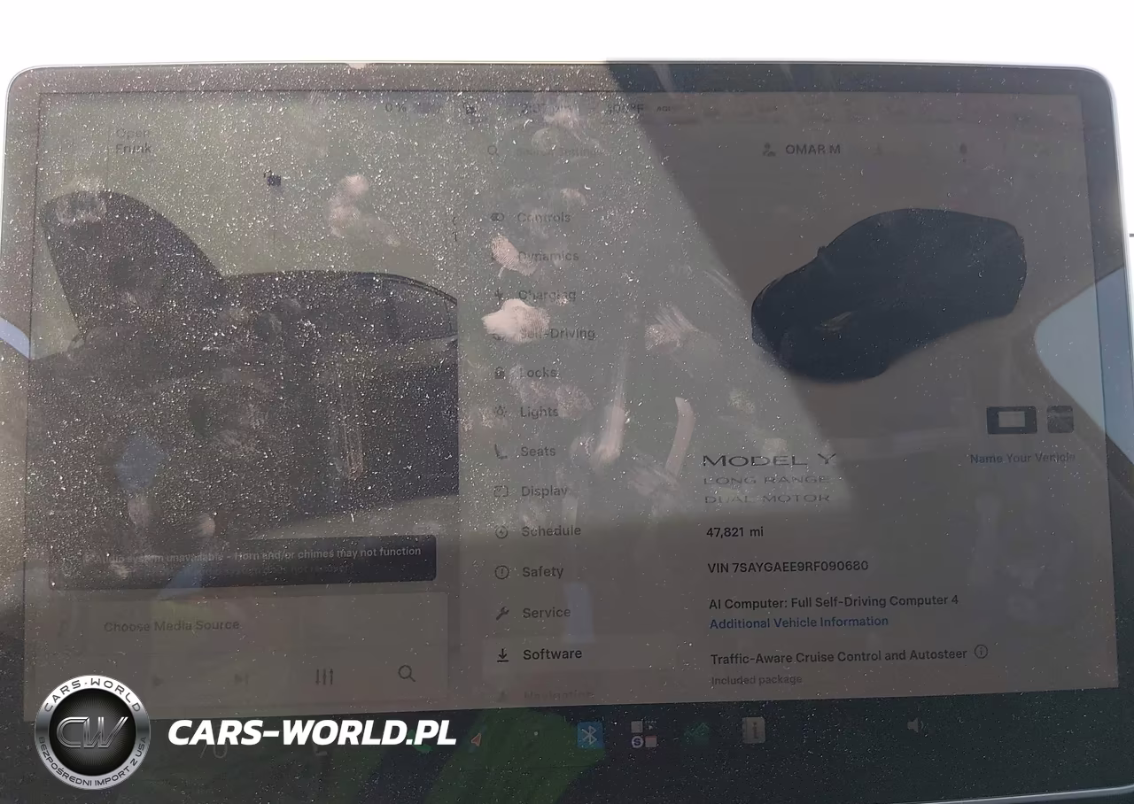 2024 Tesla Model Y Long Range Dual Motor All-Wheel Drive VIN:7SAYGAEE9RF090680 - 19