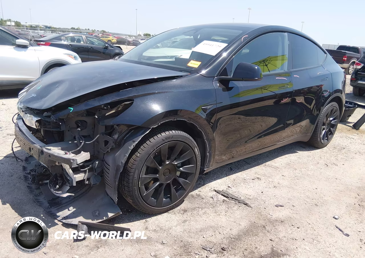 2024 Tesla Model Y Long Range Dual Motor All-Wheel Drive VIN:7SAYGAEE9RF090680 - 2