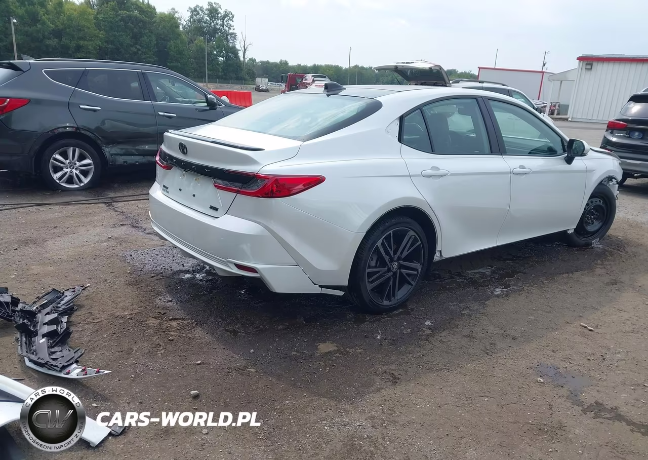 2026 Toyota Camry Xse VIN:4T1DAACK5TU221281 - 4