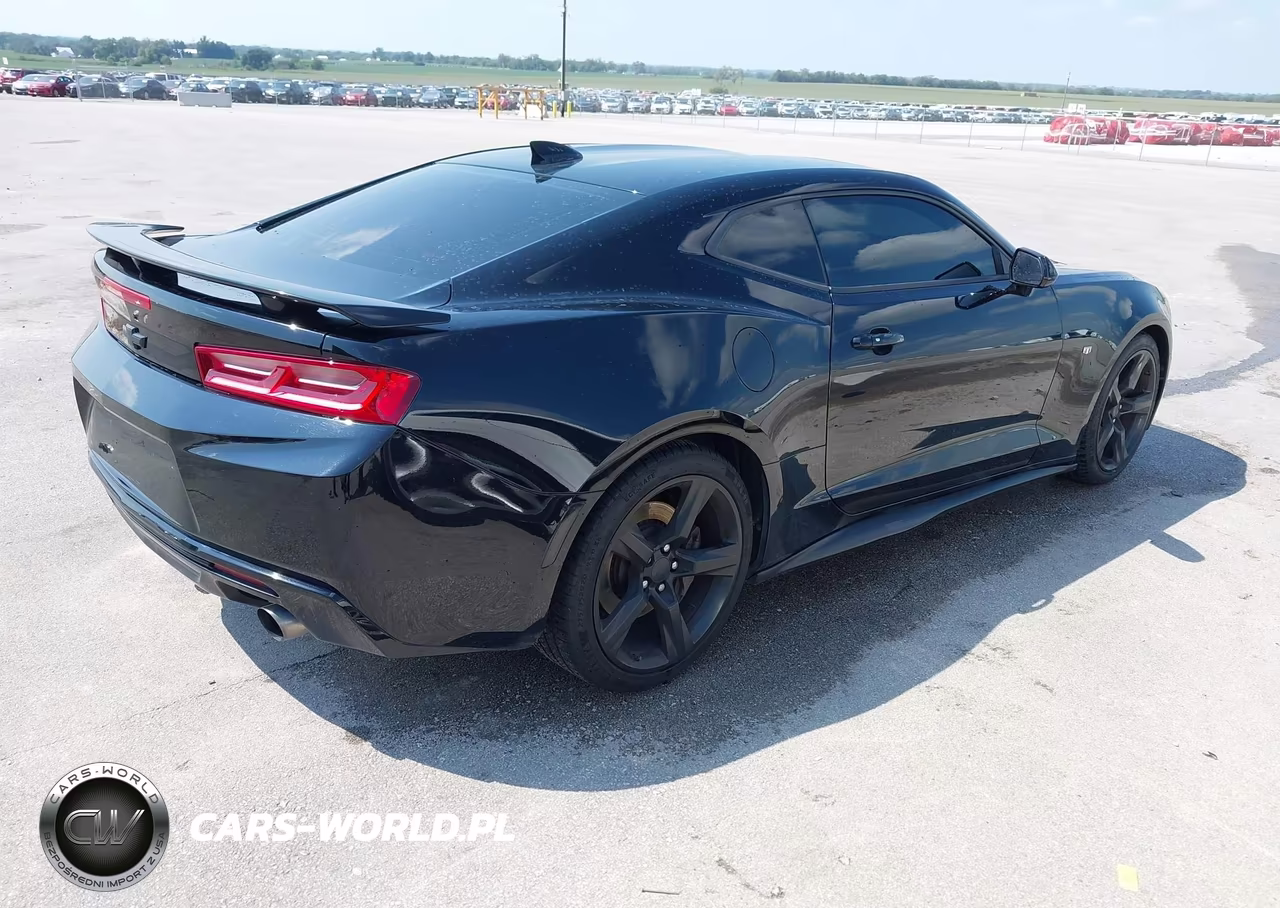 2017 Chevrolet Camaro 1Ss VIN:1G1FF1R77H0212087 - 4