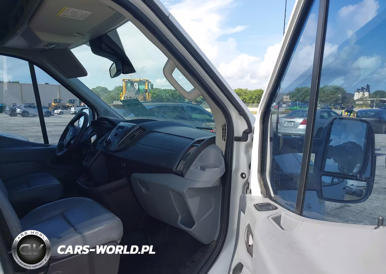 2017 Ford Transit-150 VIN:1FTYE2CM2HKA55113 - 5