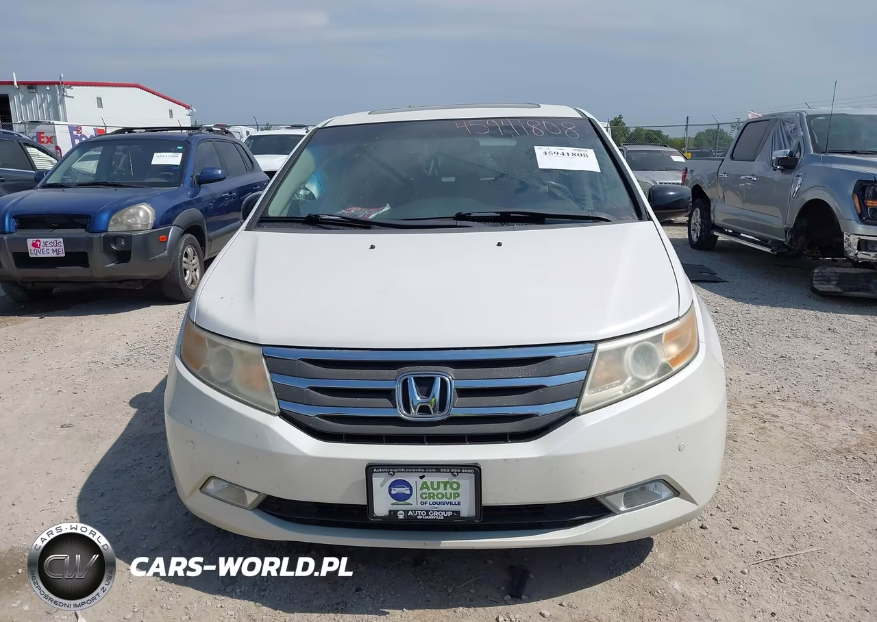 2012 Honda Odyssey Touring-Touring Elite VIN:5FNRL5H9XCB056967 - 12