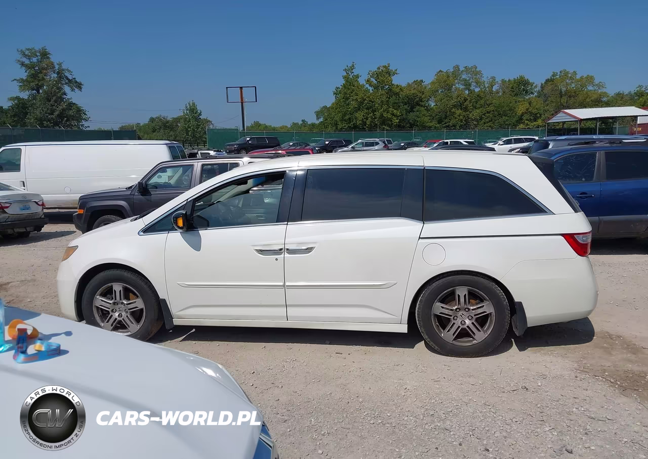2012 Honda Odyssey Touring-Touring Elite VIN:5FNRL5H9XCB056967 - 14