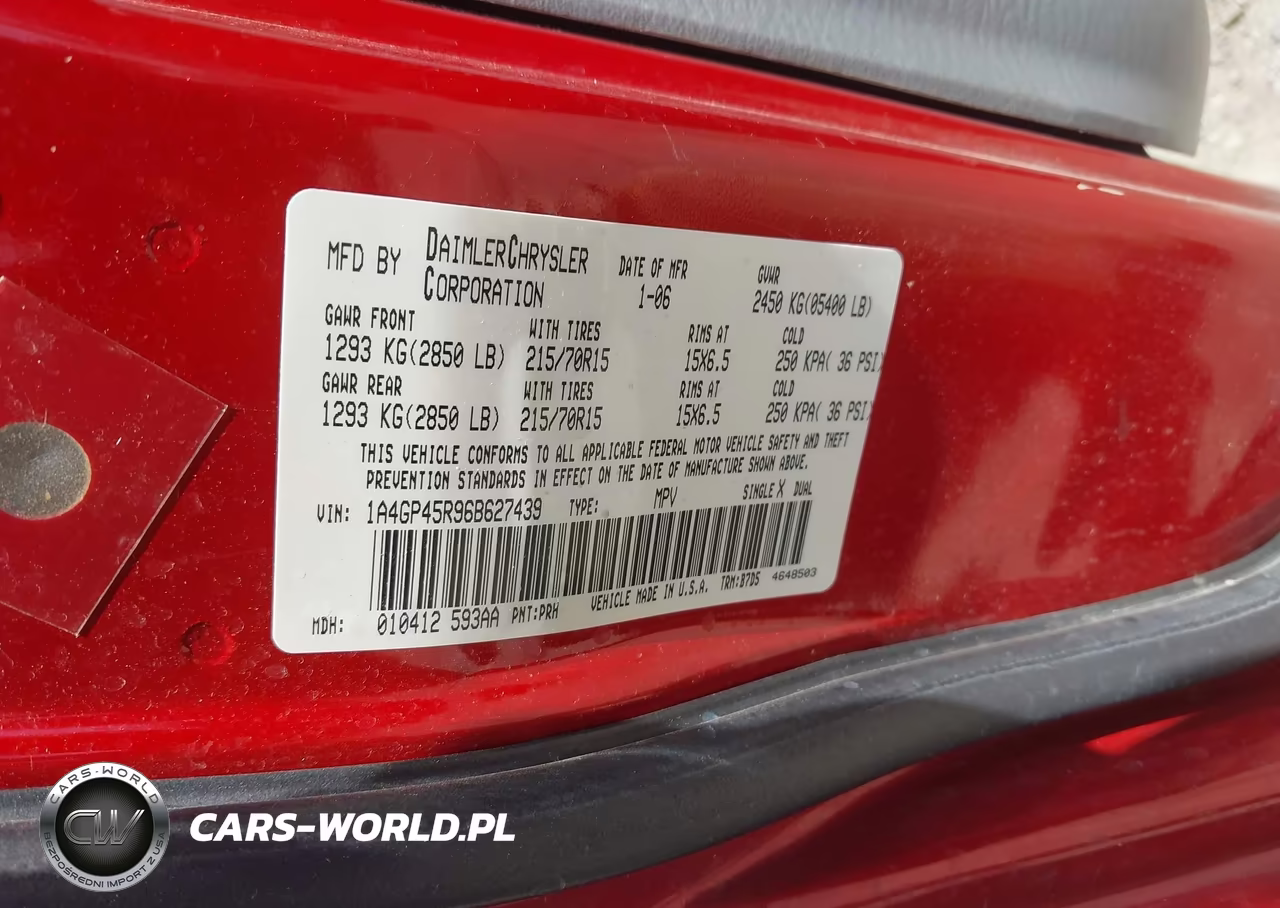 2006 Chrysler Town & Country VIN:1A4GP45R96B627439 - 9
