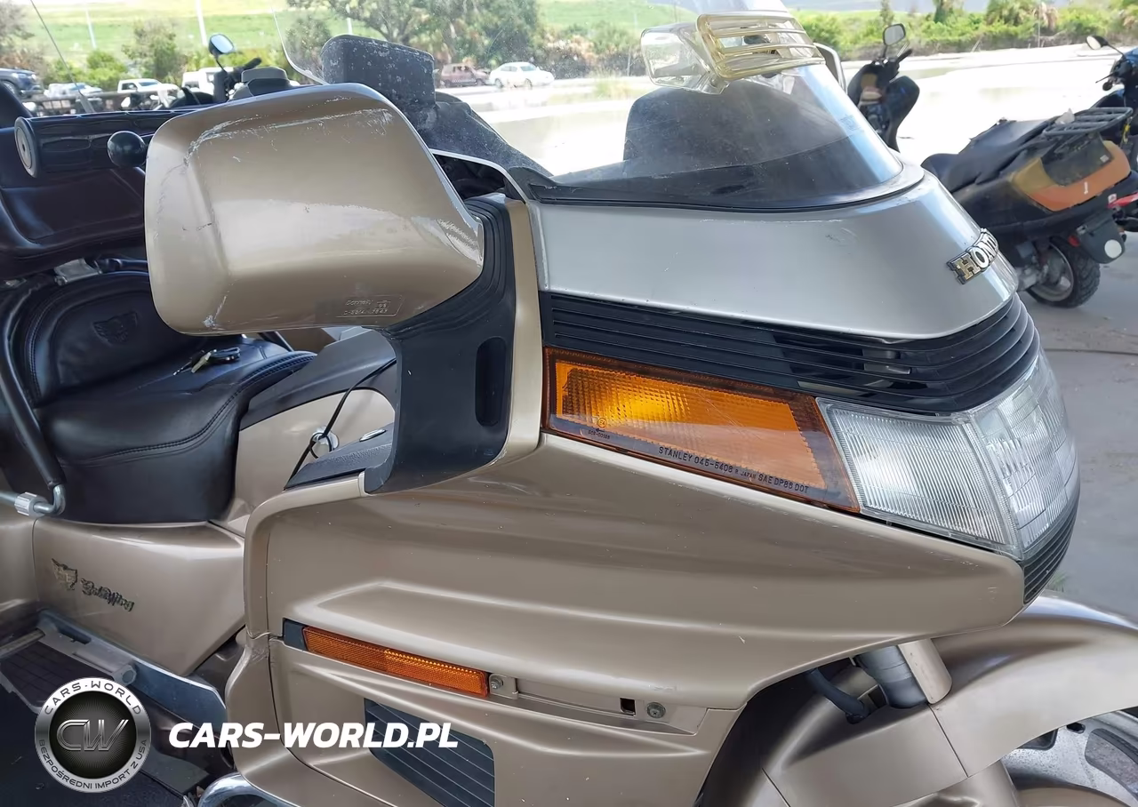 1989 Honda Gl1500 VIN:1HFSC2205KA100039 - 14